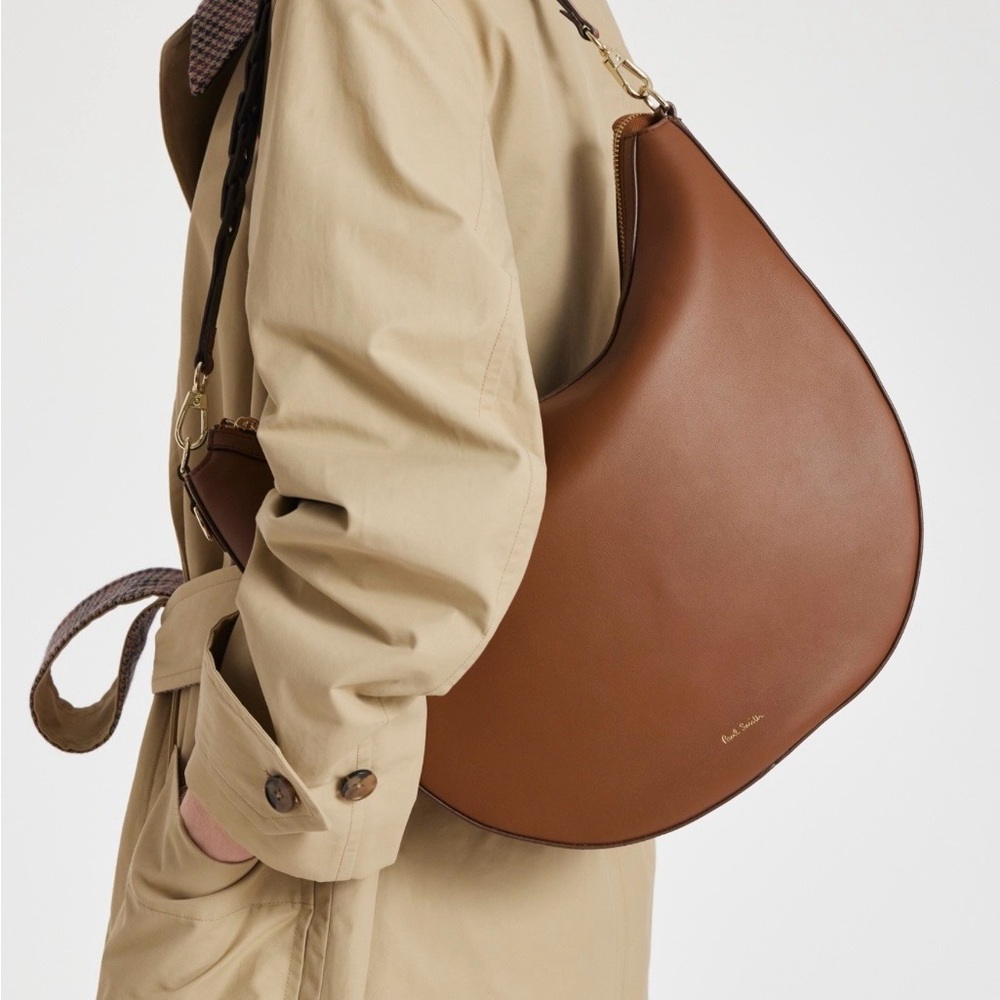 Paul Smith Women's Tan
Leather Hobo Bag With Woven Strap